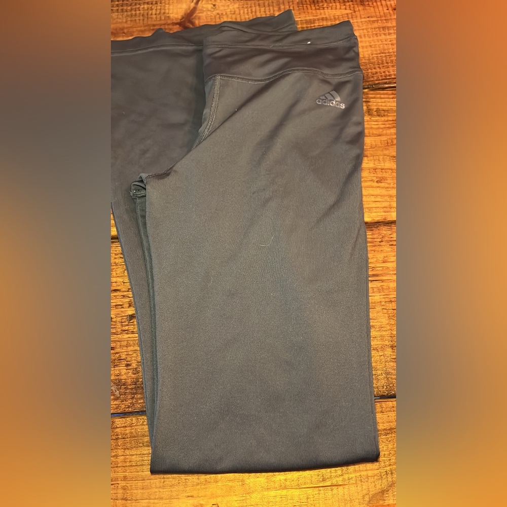 Adidas leggings